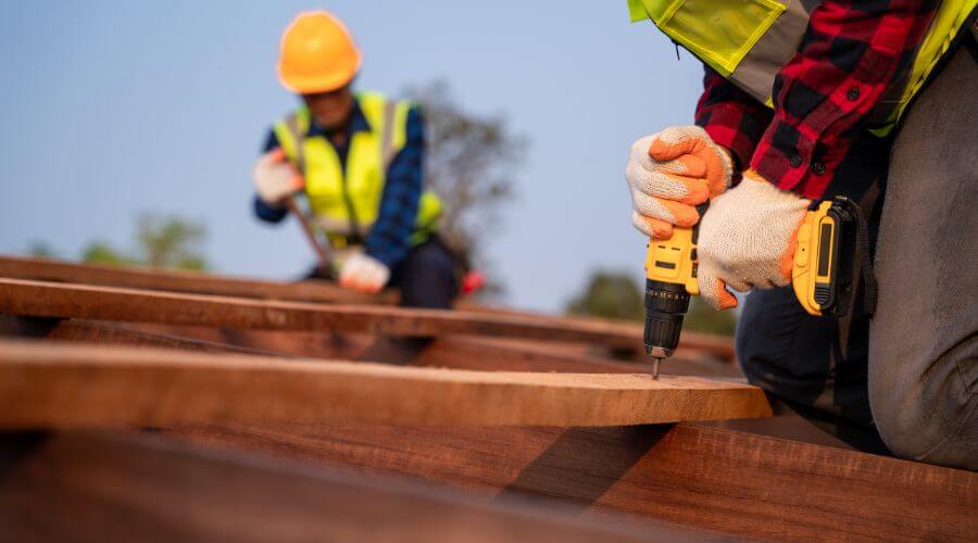 Professional residential roofers in Gales Creek, OR